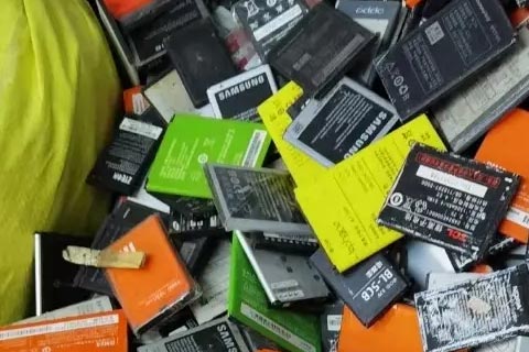 [合作勒秀专业回收蓄电池]电池回收价格表-铁锂电池回收价格